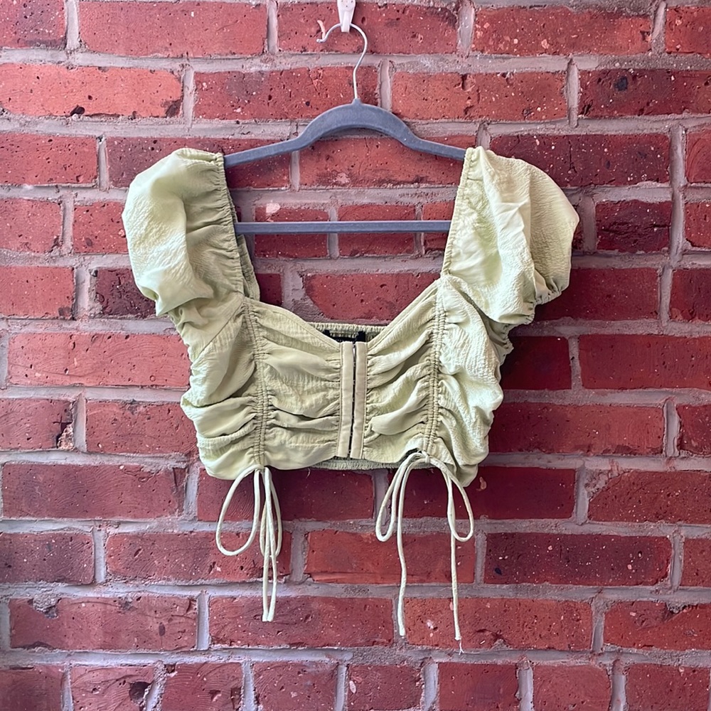 Green puff sleeve crop top